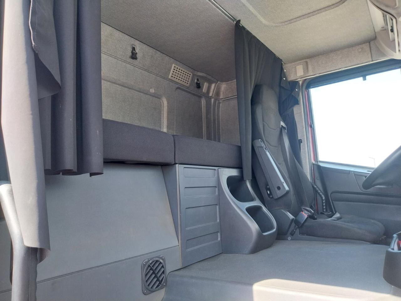 IVECO Stralis AS440S40TP - Tractor unit: picture 4 IVECO Stralis AS440S40TP - Tractor unit: picture 4