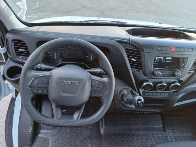 IVECO Daily 35S16H3.0 - Tow truck: picture 2 IVECO Daily 35S16H3.0 - Tow truck: picture 2