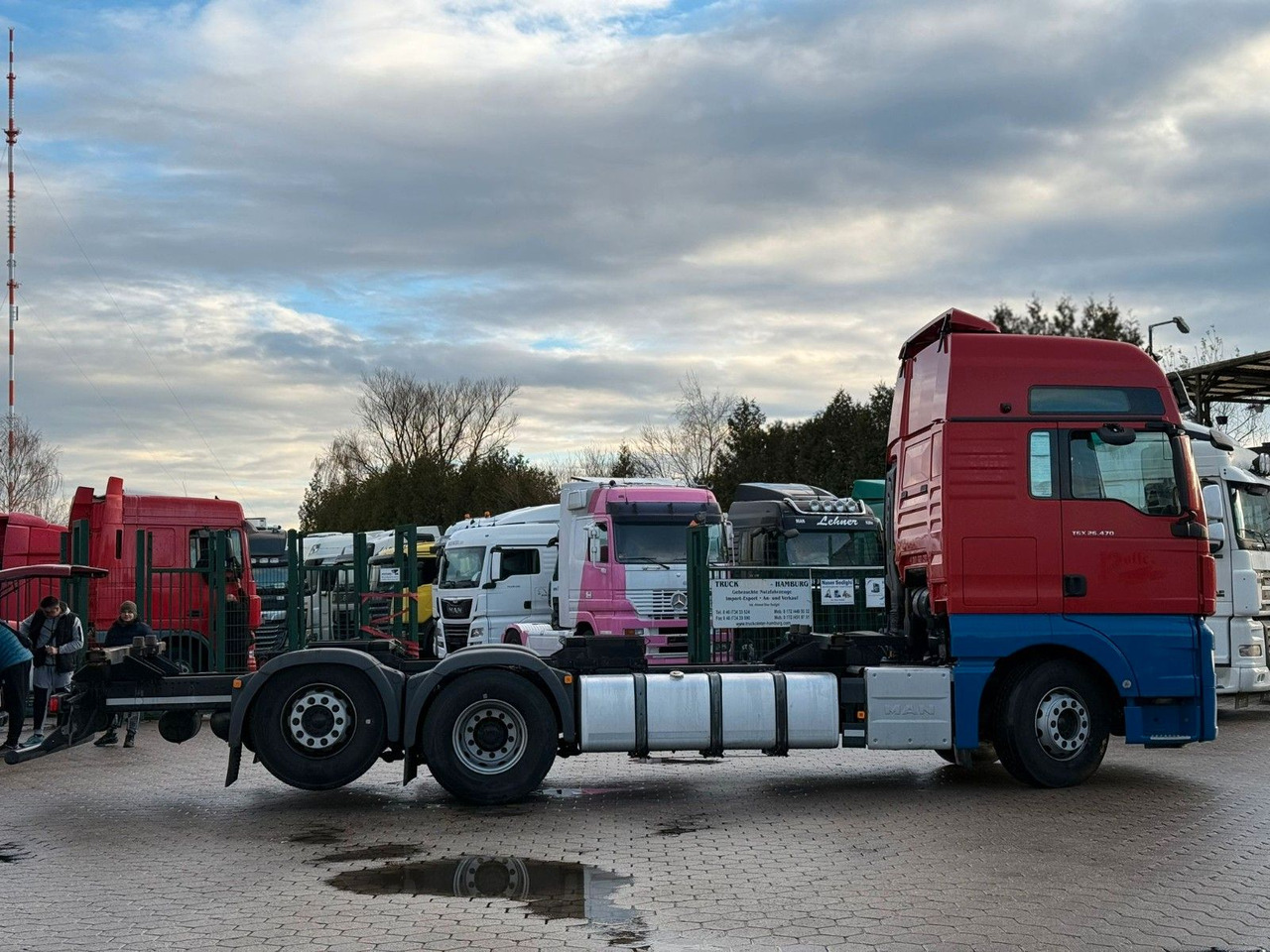 MAN TGX 26.470 XXL 6x2 BDF+Retarter +Standklima - Container transporter/ Swap body truck: picture 3 MAN TGX 26.470 XXL 6x2 BDF+Retarter +Standklima - Container transporter/ Swap body truck: picture 3