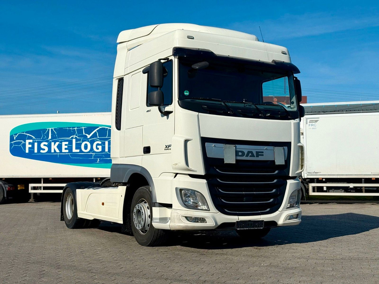 DAF XF 460 Retarter+Standklima+2xTank - Tractor unit: picture 1 DAF XF 460 Retarter+Standklima+2xTank - Tractor unit: picture 1