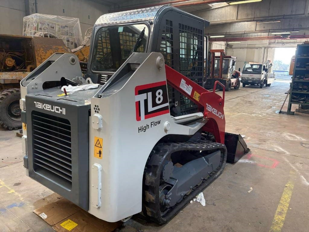 Takeuchi TL 8 - Skid steer loader: picture 3 Takeuchi TL 8 - Skid steer loader: picture 3