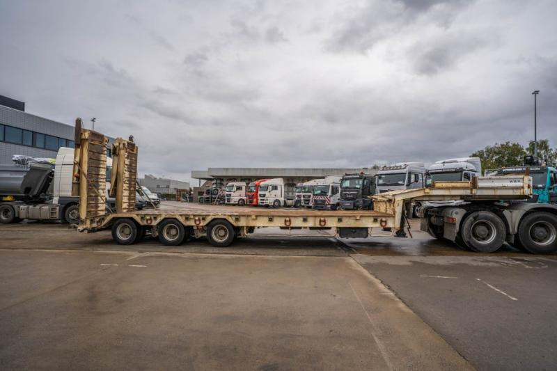 Louault VF9-SR33A547-54 T - Low loader semi-trailer: picture 3 Louault VF9-SR33A547-54 T - Low loader semi-trailer: picture 3