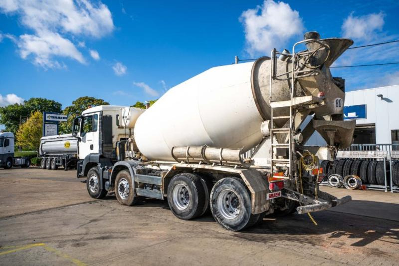 MAN TGS 32.360 BB+LIEBHERR 9m3 - Concrete mixer truck: picture 5 MAN TGS 32.360 BB+LIEBHERR 9m3 - Concrete mixer truck: picture 5