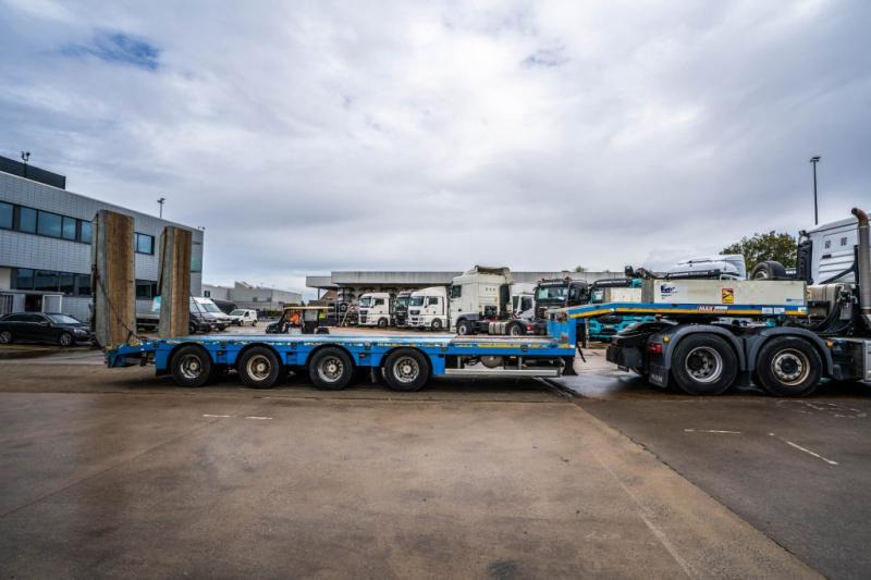 MAX TRAILER MAX TRAILER 110-F-S44+3XSTEERING/DIR. - Low loader semi-trailer: picture 3 MAX TRAILER MAX TRAILER 110-F-S44+3XSTEERING/DIR. - Low loader semi-trailer: picture 3