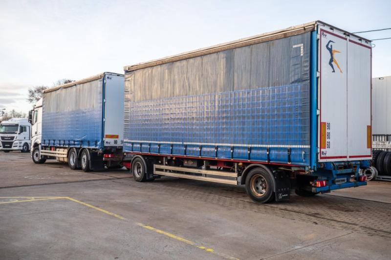 Mercedes ACTROS 2548-6x2+VOITH - Curtainsider truck: picture 4 Mercedes ACTROS 2548-6x2+VOITH - Curtainsider truck: picture 4