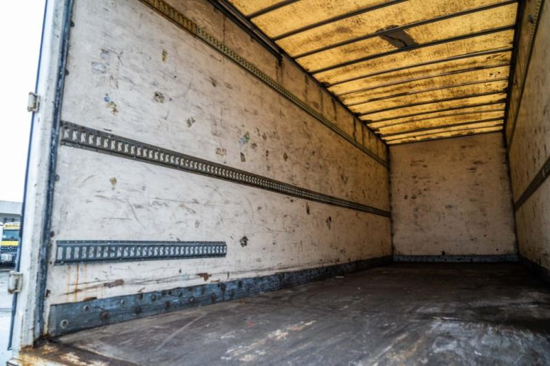 Box truck Renault PREMIUM 340 DXI: picture 8 Box truck Renault PREMIUM 340 DXI: picture 8