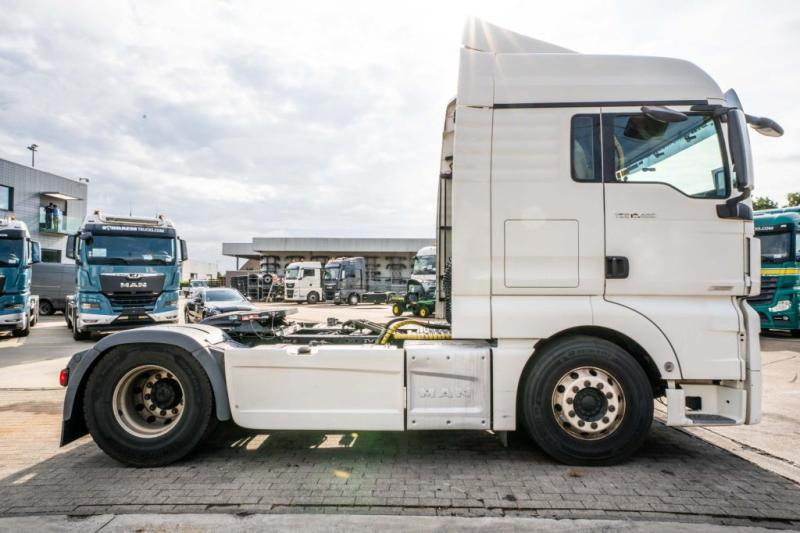 MAN TGX 18 460 XLX BLS+INTARDER+ADR+KIPHYDR. - Tractor unit: picture 3 MAN TGX 18 460 XLX BLS+INTARDER+ADR+KIPHYDR. - Tractor unit: picture 3