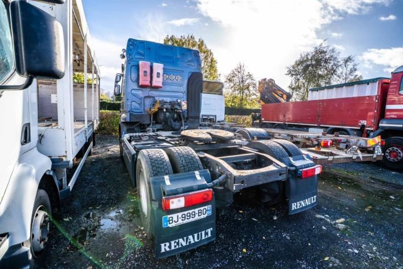 Renault PREMIUM 450 DXI+VOITH+ problème moteur - Tractor unit: picture 3 Renault PREMIUM 450 DXI+VOITH+ problème moteur - Tractor unit: picture 3