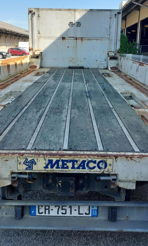 IVECO CARGOBUL - Autotransporter truck: picture 3 IVECO CARGOBUL - Autotransporter truck: picture 3