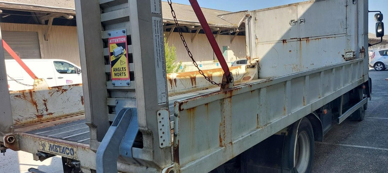 IVECO CARGOBUL - Autotransporter truck: picture 5 IVECO CARGOBUL - Autotransporter truck: picture 5