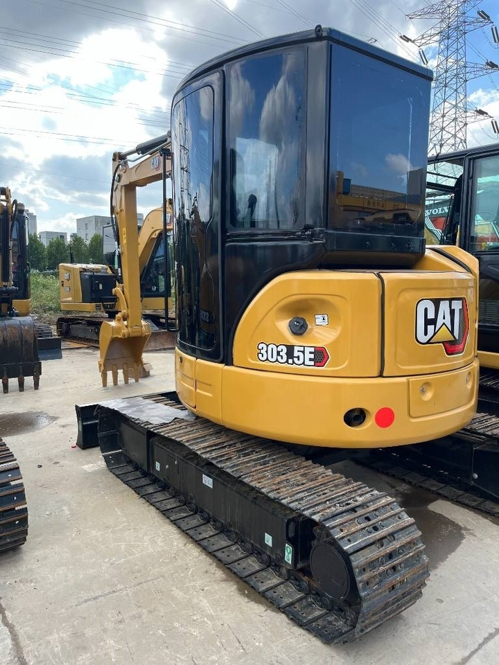 CAT 303.5E2 - Mini excavator: picture 1 CAT 303.5E2 - Mini excavator: picture 1