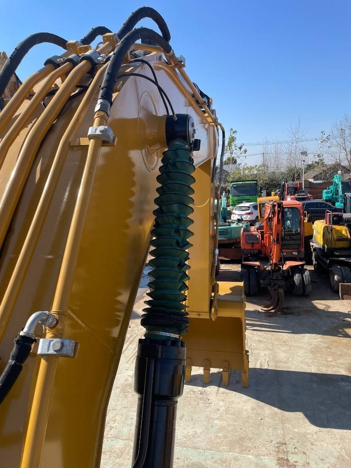 CAT 330 D - Crawler excavator: picture 3 CAT 330 D - Crawler excavator: picture 3