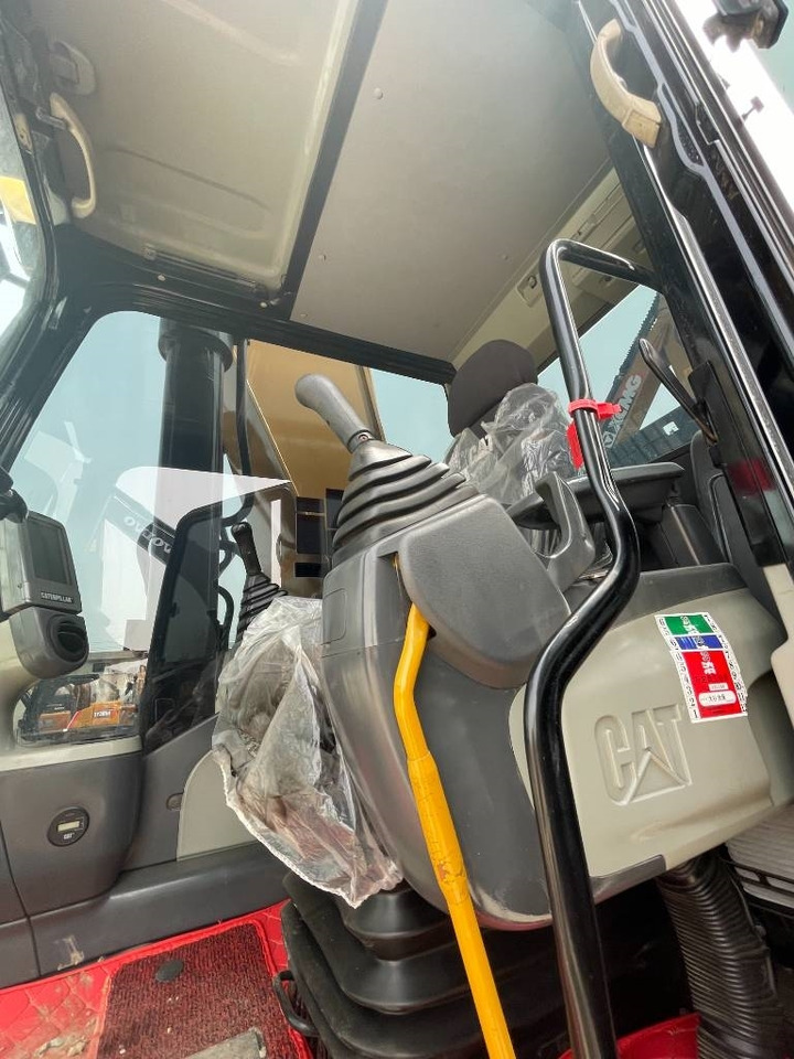 CAT 336D2 - Crawler excavator: picture 4 CAT 336D2 - Crawler excavator: picture 4