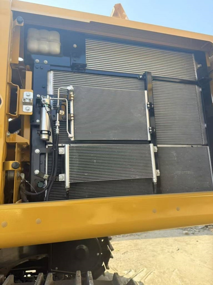 CAT 336GC - Crawler excavator: picture 2 CAT 336GC - Crawler excavator: picture 2