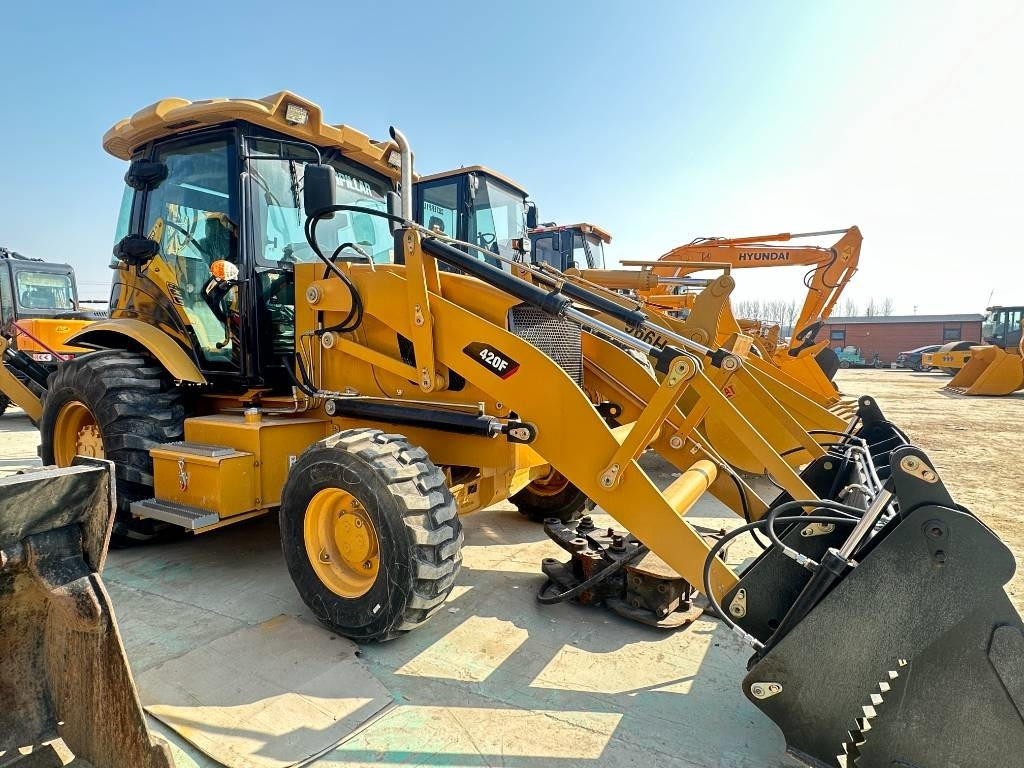 CAT 420 F - Crawler excavator: picture 2 CAT 420 F - Crawler excavator: picture 2
