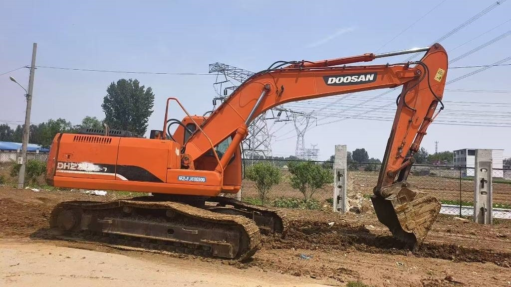 Doosan DH 225 LC-7 - Crawler excavator: picture 1 Doosan DH 225 LC-7 - Crawler excavator: picture 1