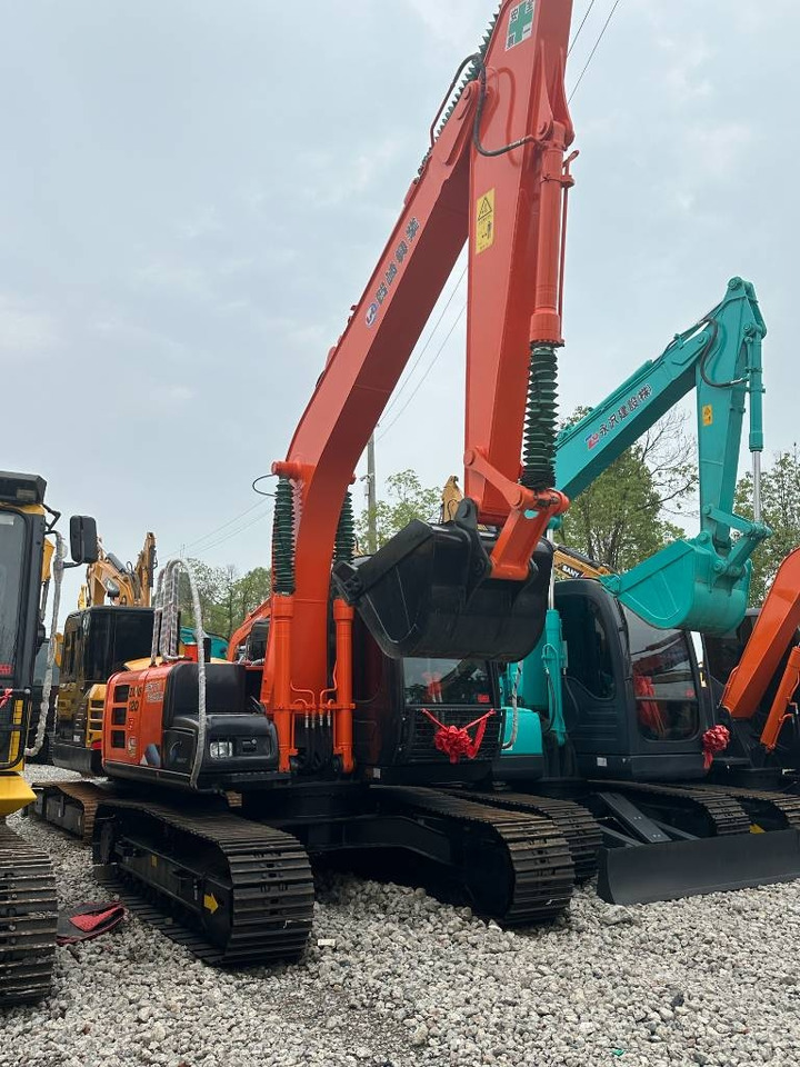 Hitachi ZX 120 - Crawler excavator: picture 1 Hitachi ZX 120 - Crawler excavator: picture 1