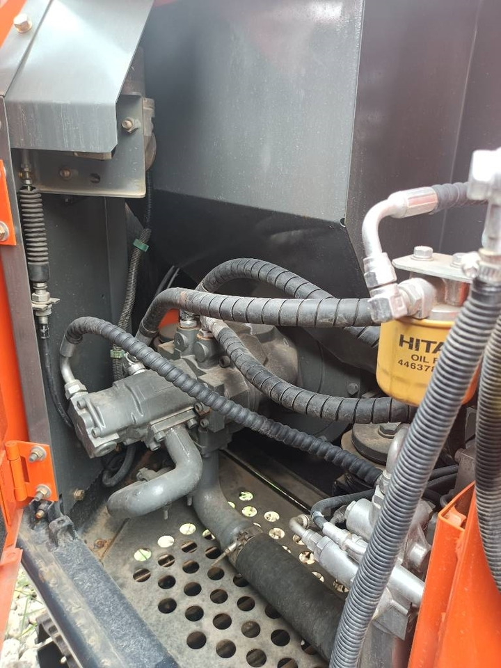 Hitachi ZX 60 - Crawler excavator: picture 5 Hitachi ZX 60 - Crawler excavator: picture 5