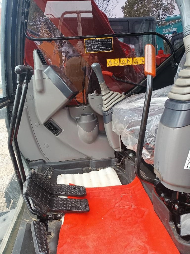 Hitachi ZX 70  - Mini excavator: picture 4 Hitachi ZX 70  - Mini excavator: picture 4