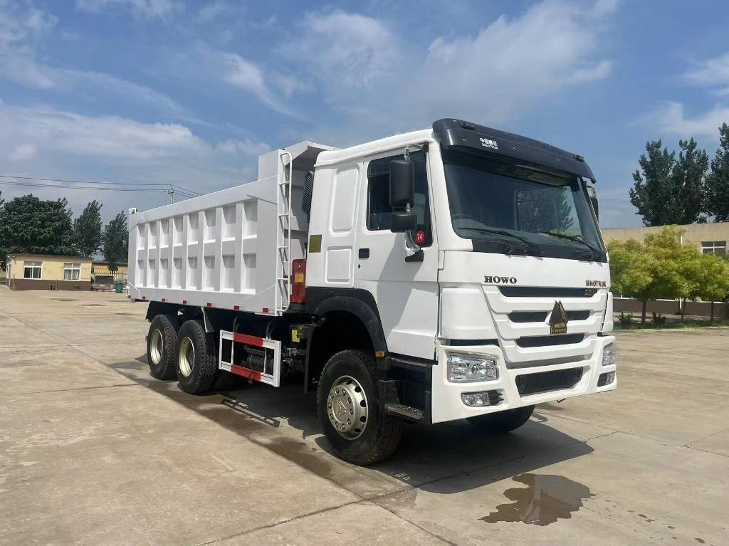 Howo 371 - Tipper: picture 3 Howo 371 - Tipper: picture 3