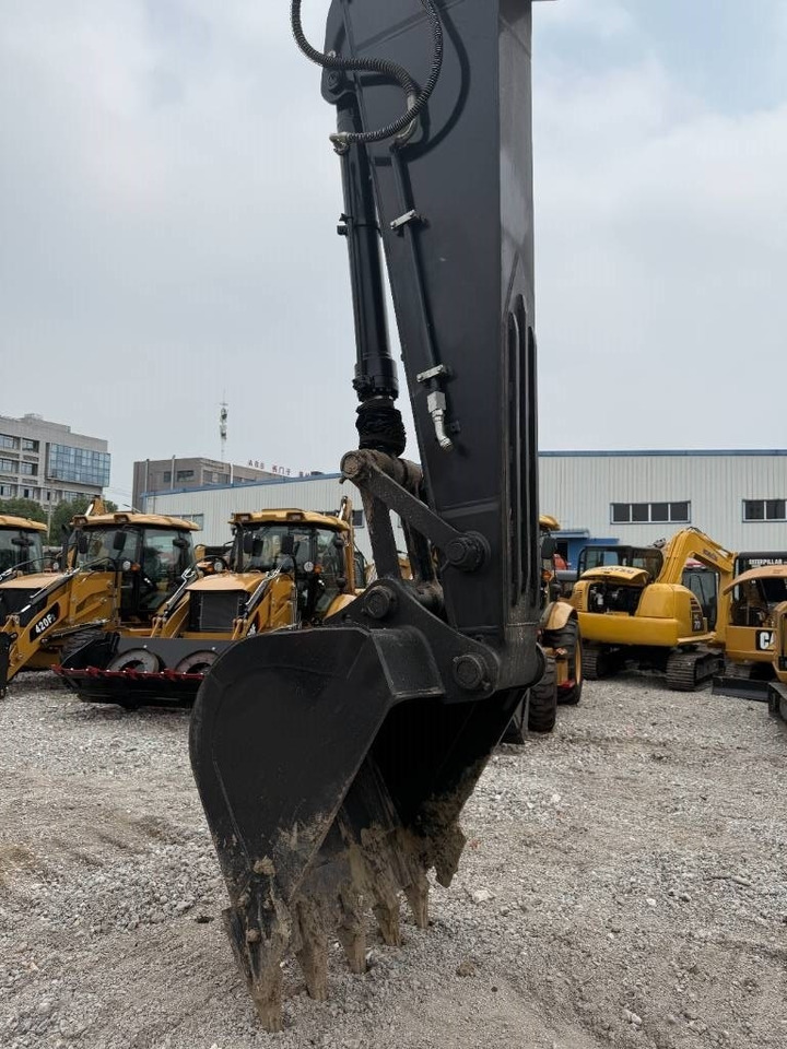 Hyundai HX 220  - Crawler excavator: picture 5 Hyundai HX 220  - Crawler excavator: picture 5