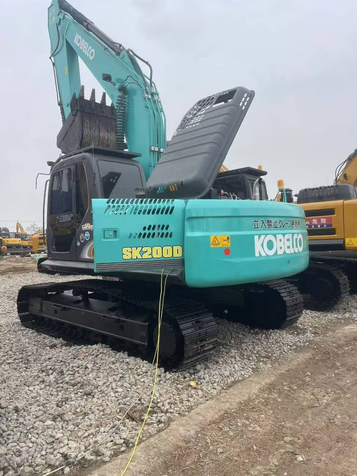 Kobelco SK 200 - Crawler excavator: picture 1 Kobelco SK 200 - Crawler excavator: picture 1