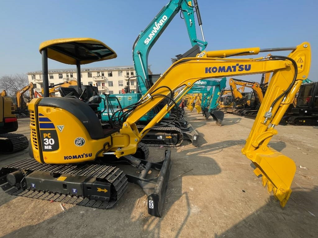 Komatsu PC 30 - Crawler excavator: picture 1 Komatsu PC 30 - Crawler excavator: picture 1