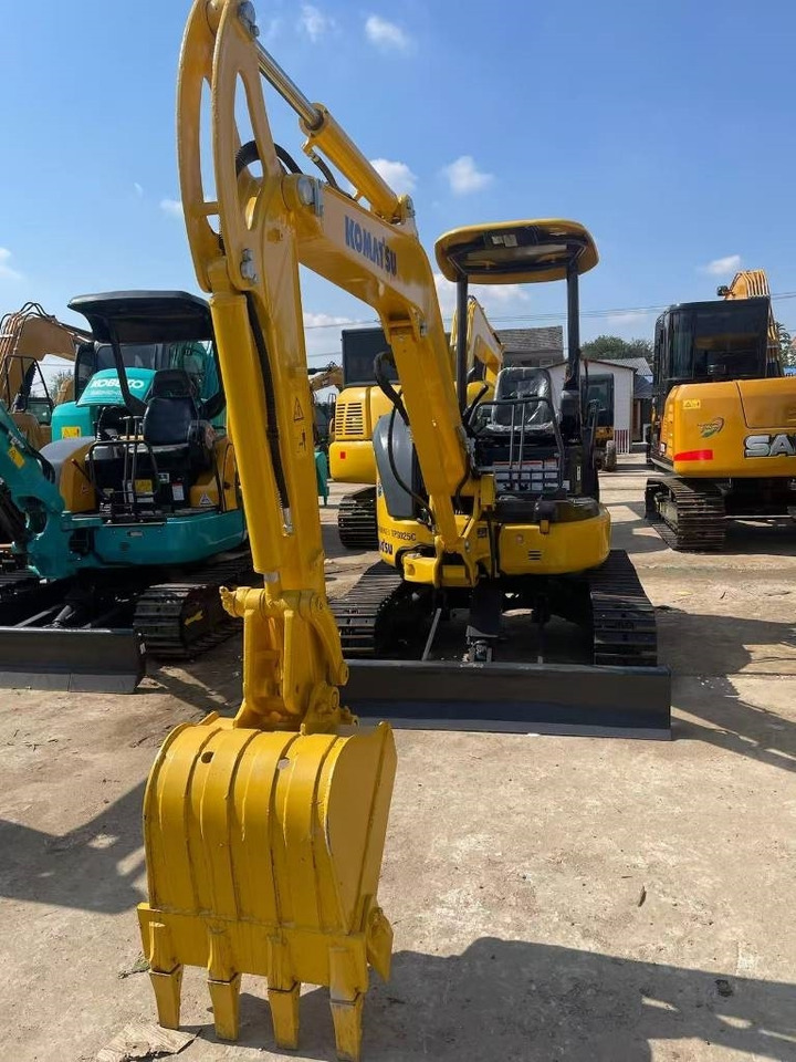 Komatsu PC 35 - Mini excavator: picture 2 Komatsu PC 35 - Mini excavator: picture 2