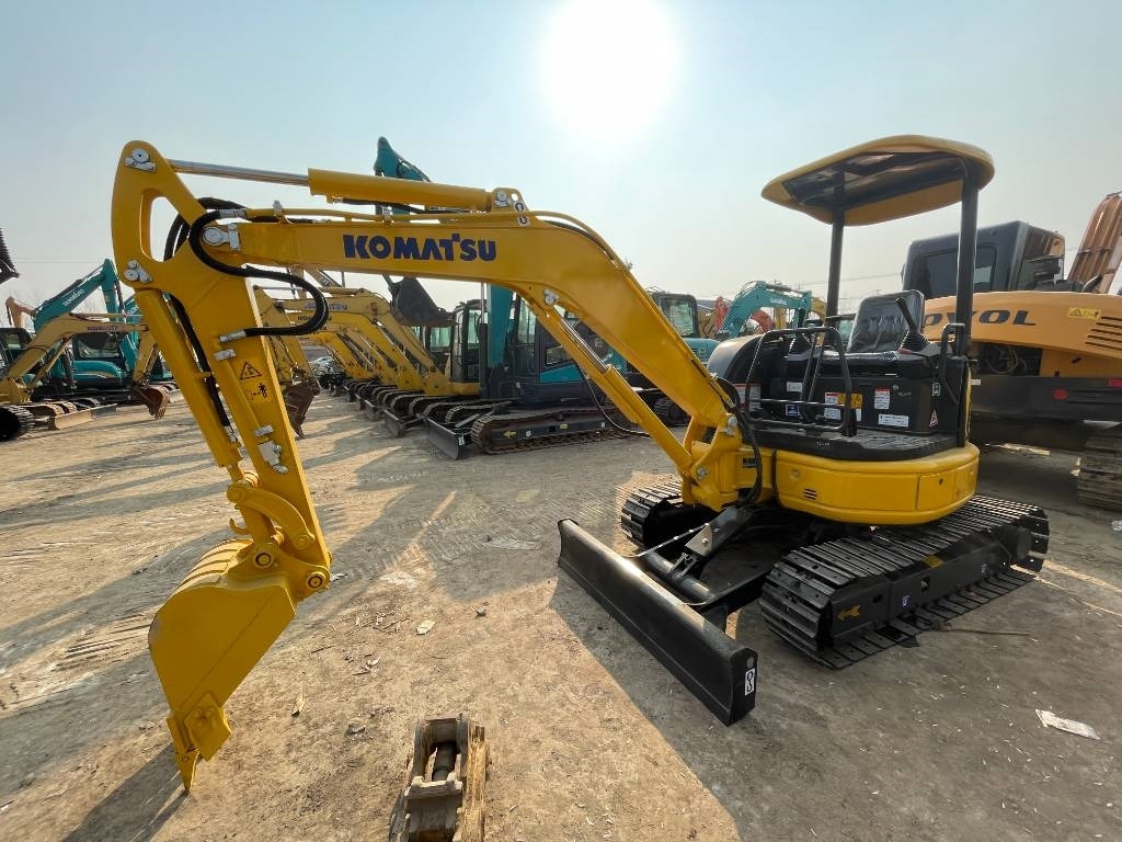 Komatsu PC 35 - Crawler excavator: picture 5 Komatsu PC 35 - Crawler excavator: picture 5