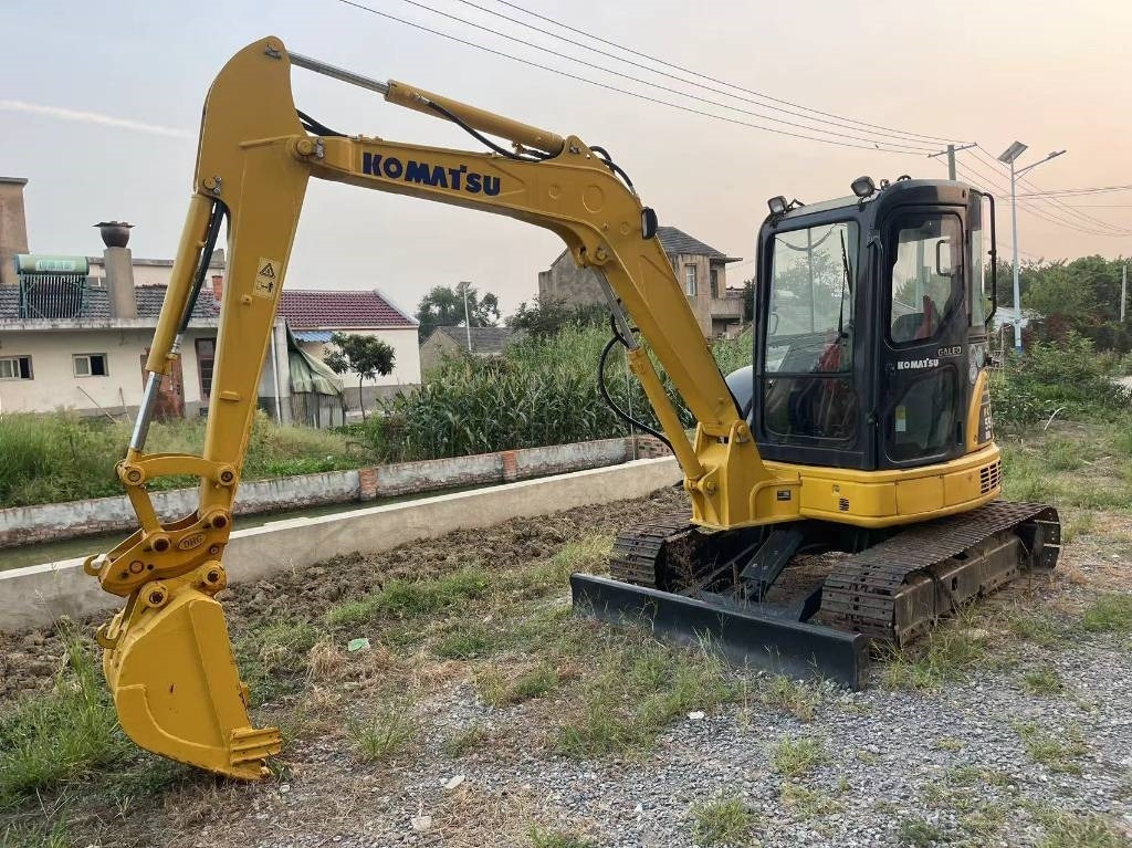 Komatsu PC 55 MR - Mini excavator: picture 1 Komatsu PC 55 MR - Mini excavator: picture 1