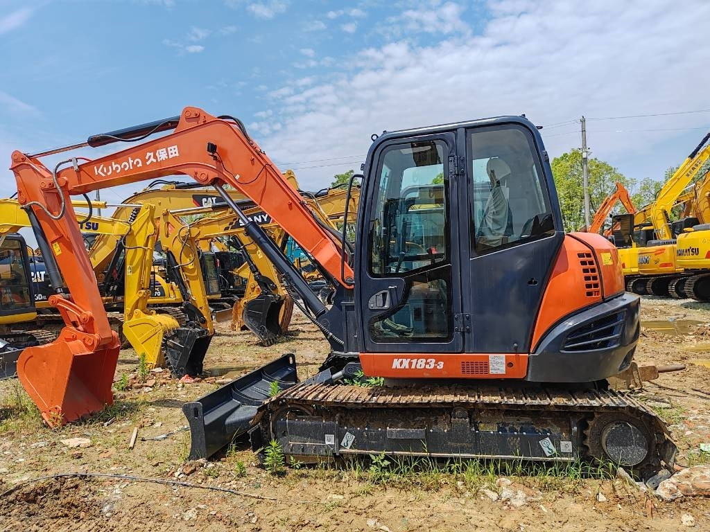 Kubota KX 183 - Mini excavator: picture 2 Kubota KX 183 - Mini excavator: picture 2