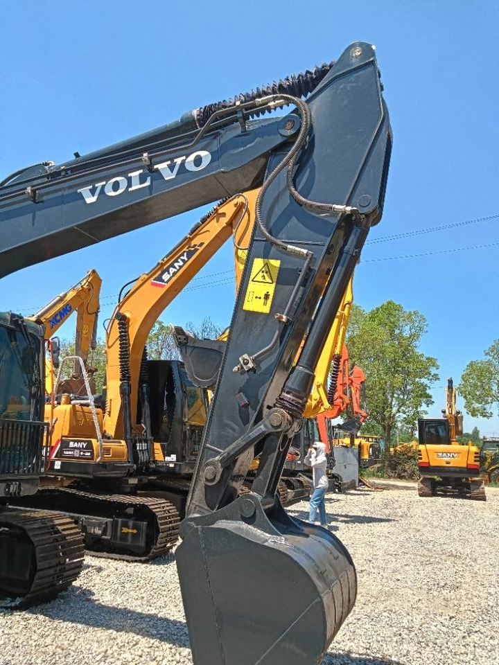 Volvo EC 140 B  - Crawler excavator: picture 3 Volvo EC 140 B  - Crawler excavator: picture 3