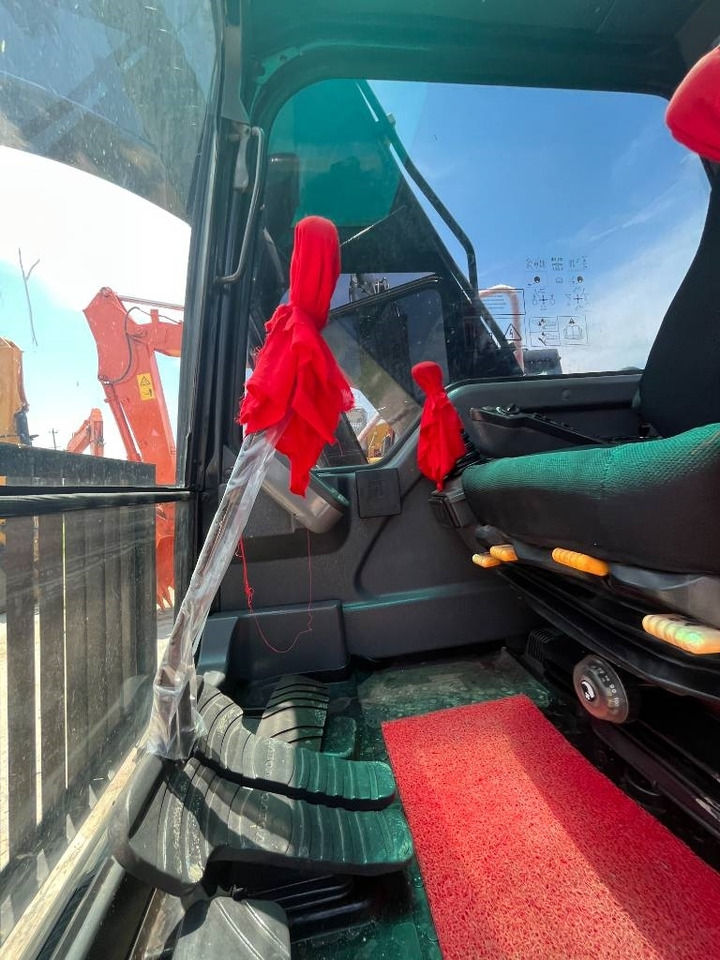 Volvo EC 140 - Crawler excavator: picture 3 Volvo EC 140 - Crawler excavator: picture 3