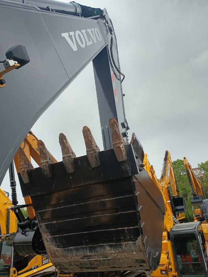 Volvo EC 210  - Crawler excavator: picture 4 Volvo EC 210  - Crawler excavator: picture 4