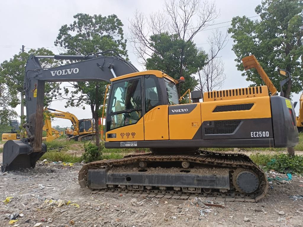 Volvo ec250  - Crawler excavator: picture 1 Volvo ec250  - Crawler excavator: picture 1