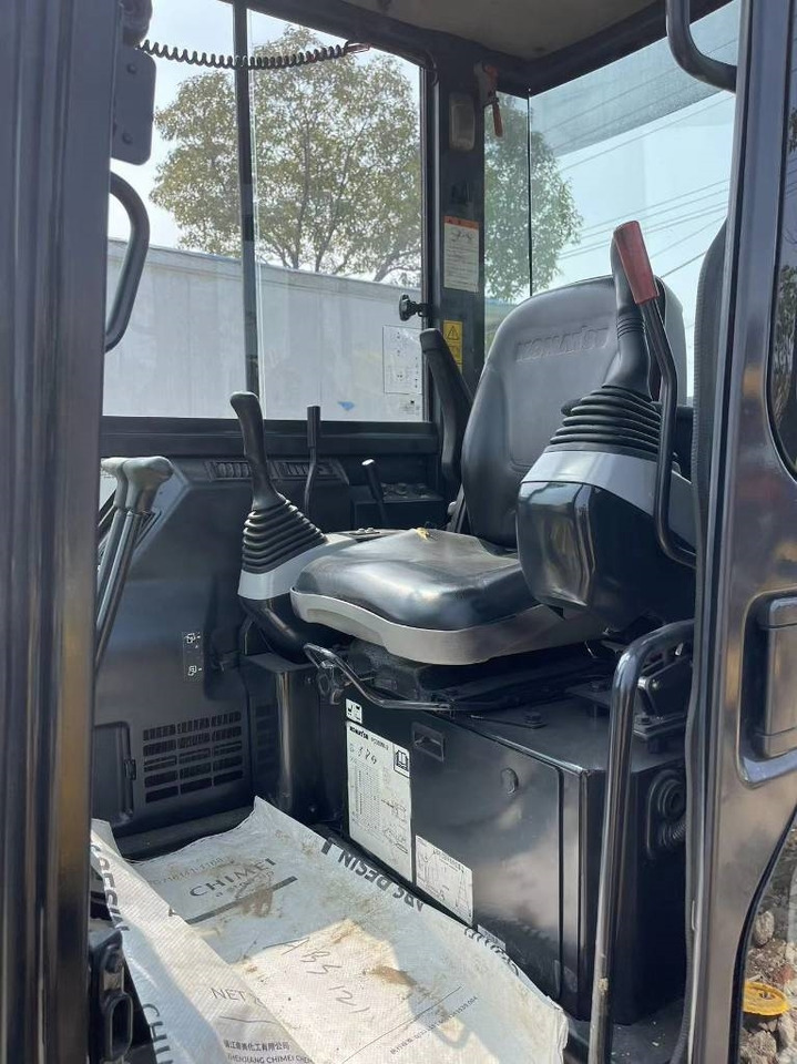 Yanmar Vio 35  - Mini excavator: picture 2 Yanmar Vio 35  - Mini excavator: picture 2