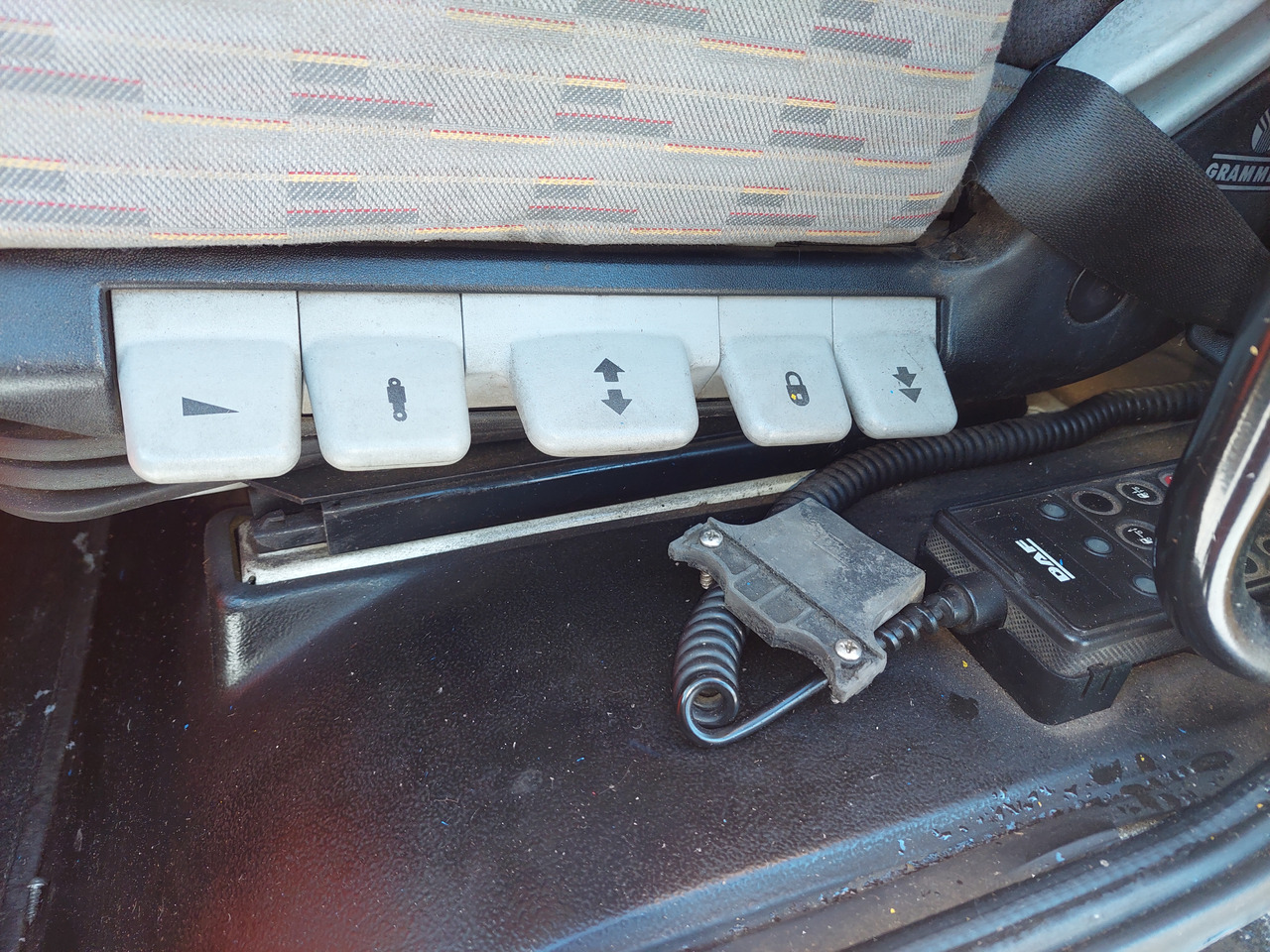 Leasing of MAN  MAN: picture 8 Leasing of MAN  MAN: picture 8