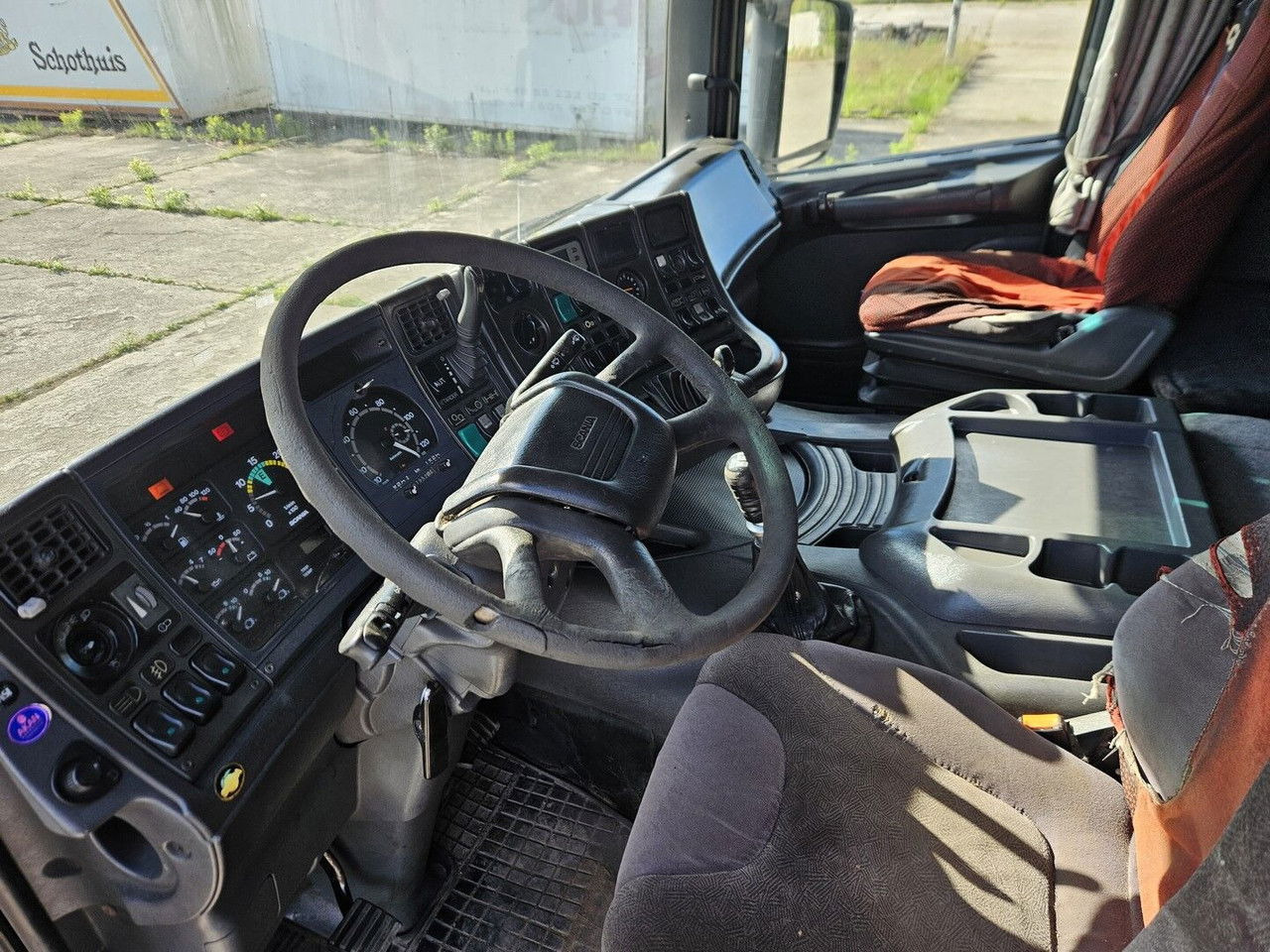 Scania 124L400 - Tractor unit: picture 5 Scania 124L400 - Tractor unit: picture 5
