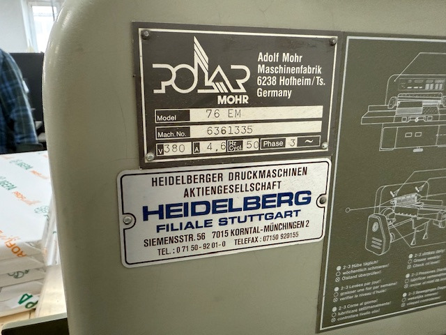 POLAR 76 EM - Paper cutting machine: picture 3 POLAR 76 EM - Paper cutting machine: picture 3