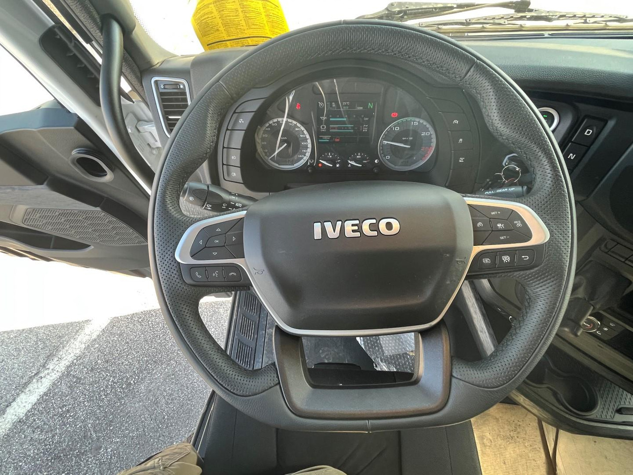 Tractor unit Iveco S-WAY, 530, AS440S53TP: picture 16