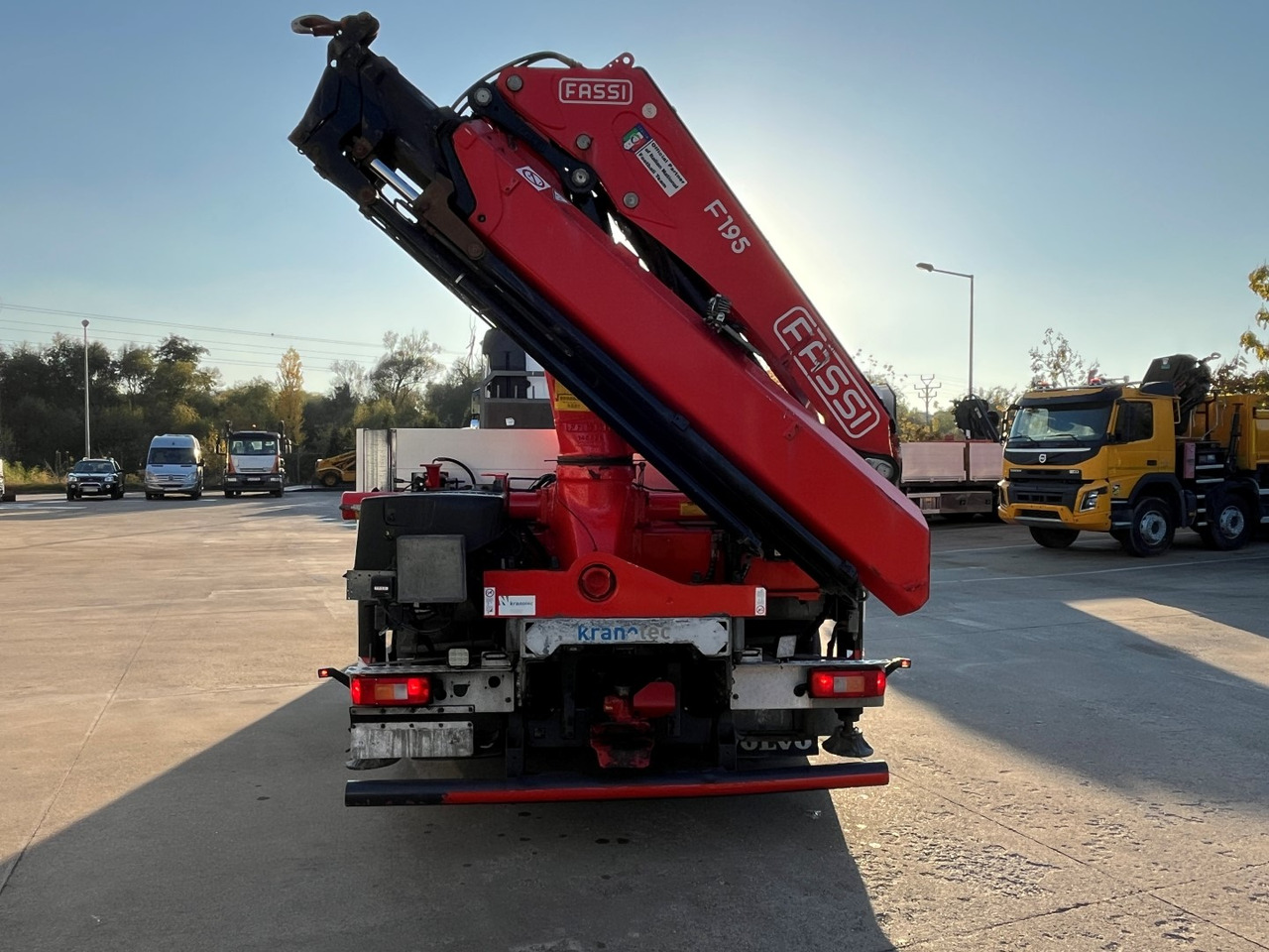 Truck, Crane truck VOLVO FH 500, 2017, FASSI 195.2 - 5x +RC: picture 7 Truck, Crane truck VOLVO FH 500, 2017, FASSI 195.2 - 5x +RC: picture 7