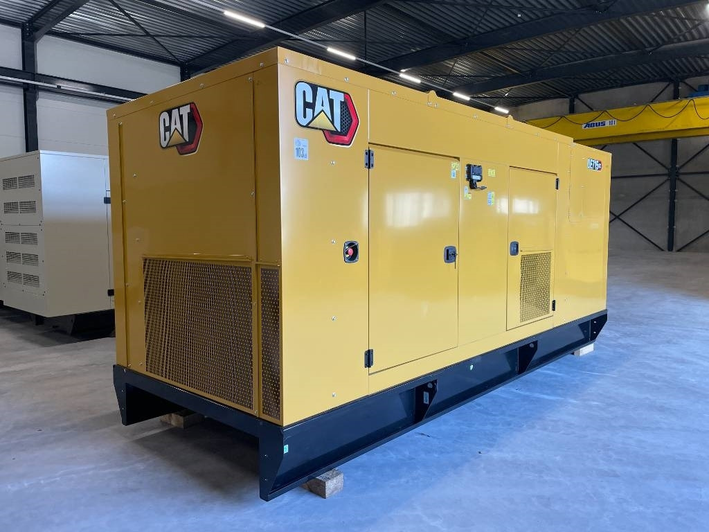 CAT DE715GC - 715 kVA Stand-by Generator - DPX-18224  - Generator set: picture 2 CAT DE715GC - 715 kVA Stand-by Generator - DPX-18224  - Generator set: picture 2