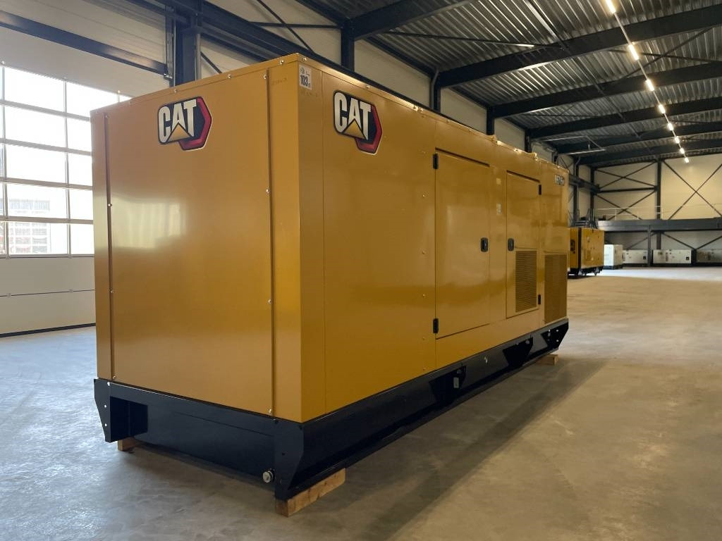 CAT DE715GC - 715 kVA Stand-by Generator - DPX-18224  - Generator set: picture 4 CAT DE715GC - 715 kVA Stand-by Generator - DPX-18224  - Generator set: picture 4