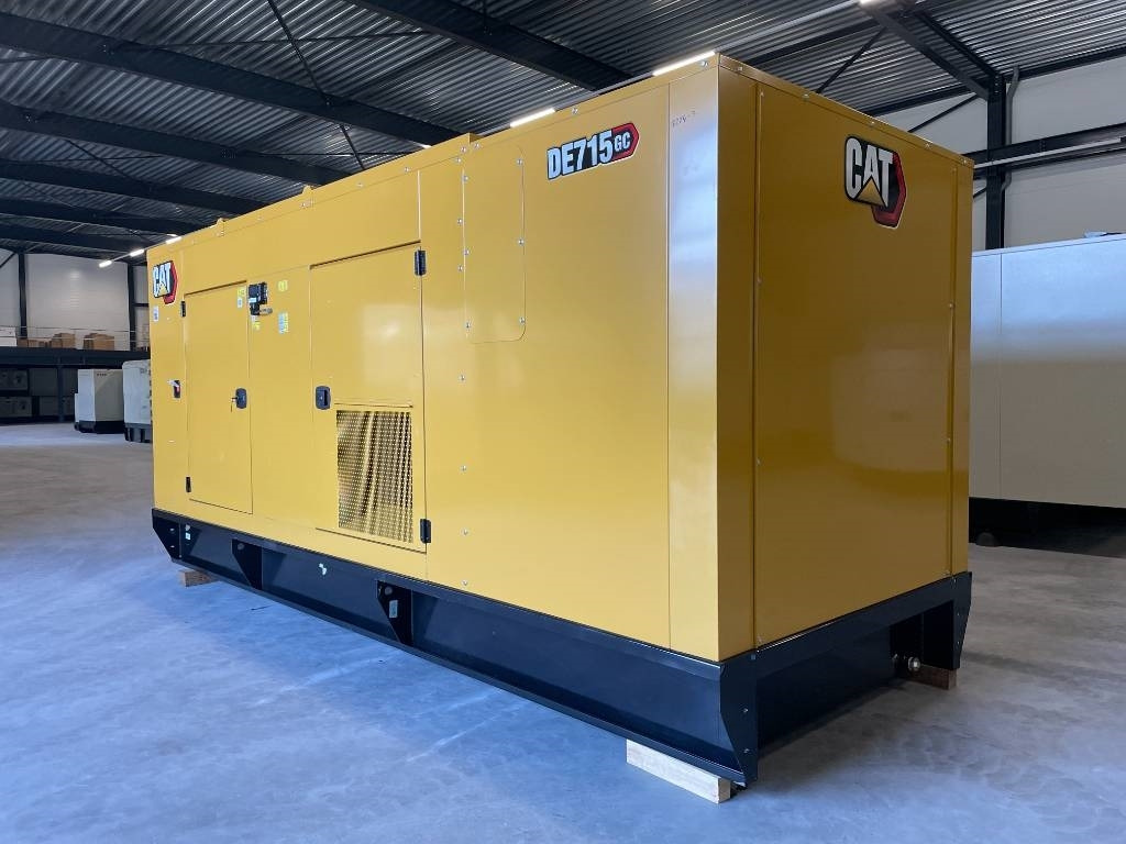 CAT DE715GC - 715 kVA Stand-by Generator - DPX-18224  - Generator set: picture 5 CAT DE715GC - 715 kVA Stand-by Generator - DPX-18224  - Generator set: picture 5