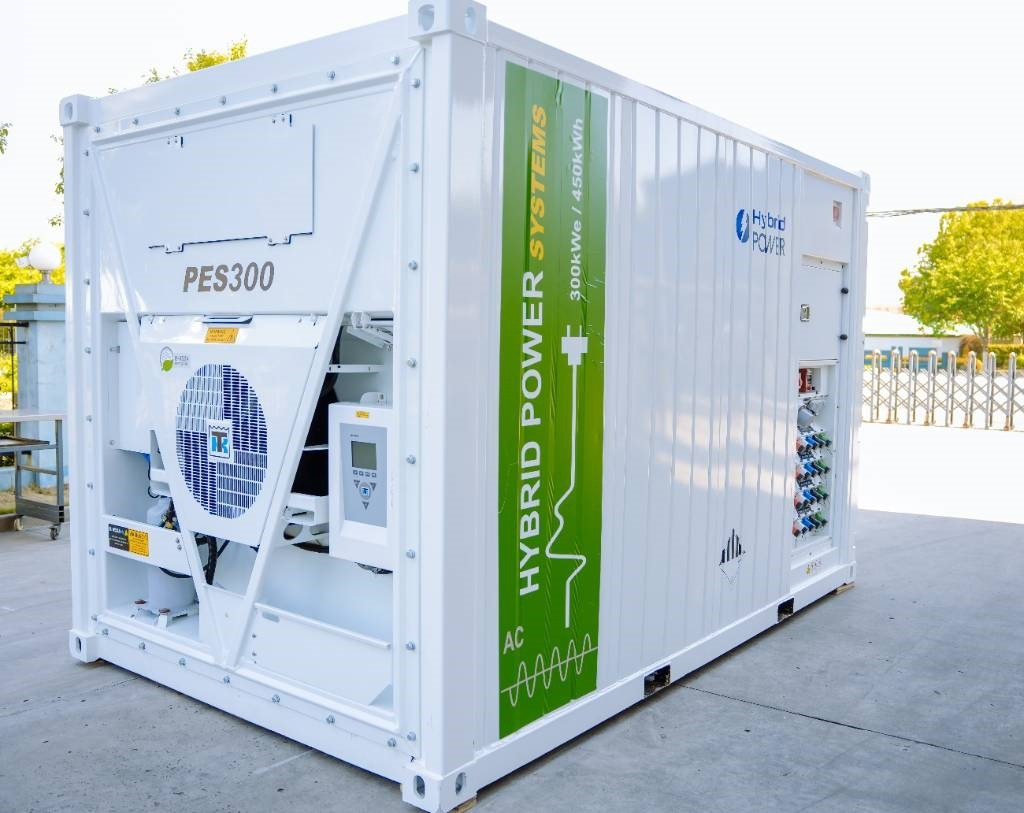 PES300 Hybrid Energy System - 300 kVA - 345.6 kWh - Generator set: picture 4 PES300 Hybrid Energy System - 300 kVA - 345.6 kWh - Generator set: picture 4