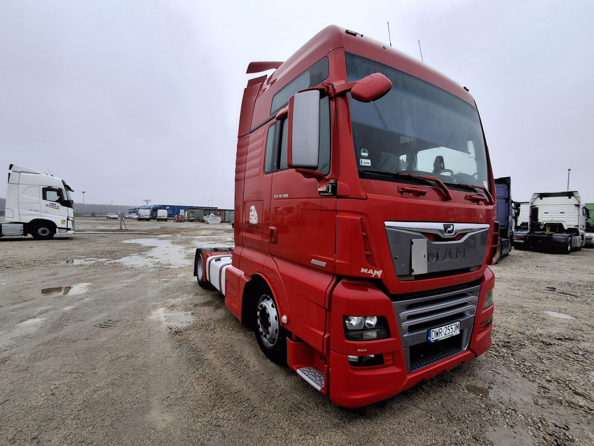 MAN TGX CIĄGNIK SIODŁOWY - Tractor unit: picture 1 MAN TGX CIĄGNIK SIODŁOWY - Tractor unit: picture 1
