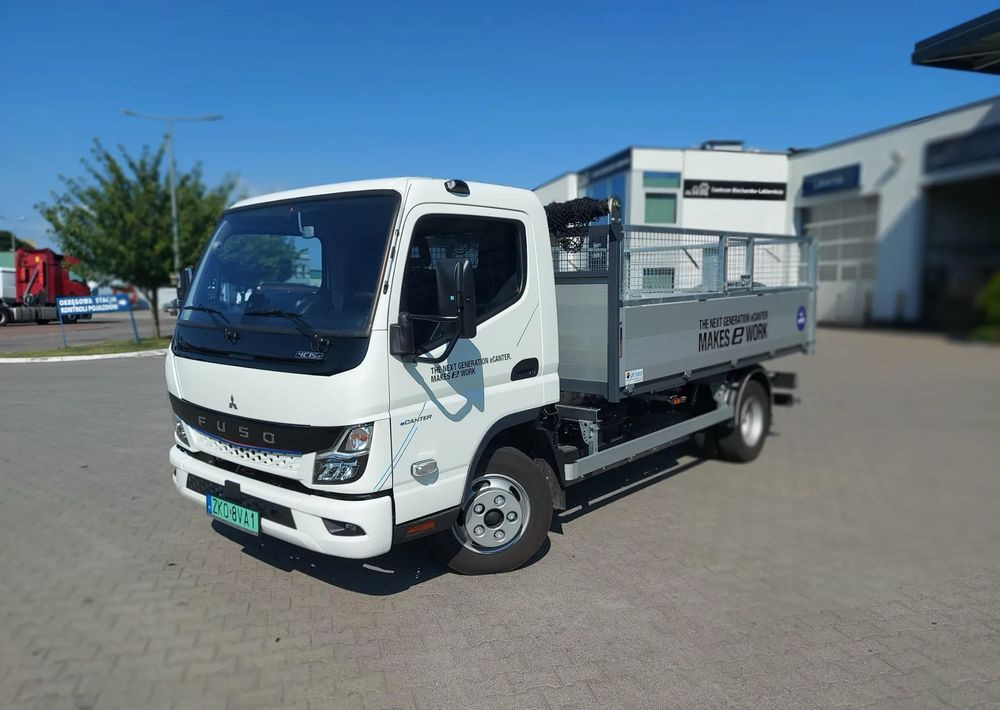 FUSO eCanter 4C15 Wywrotka Selektywna zbiórka - Garbage truck: picture 1 FUSO eCanter 4C15 Wywrotka Selektywna zbiórka - Garbage truck: picture 1