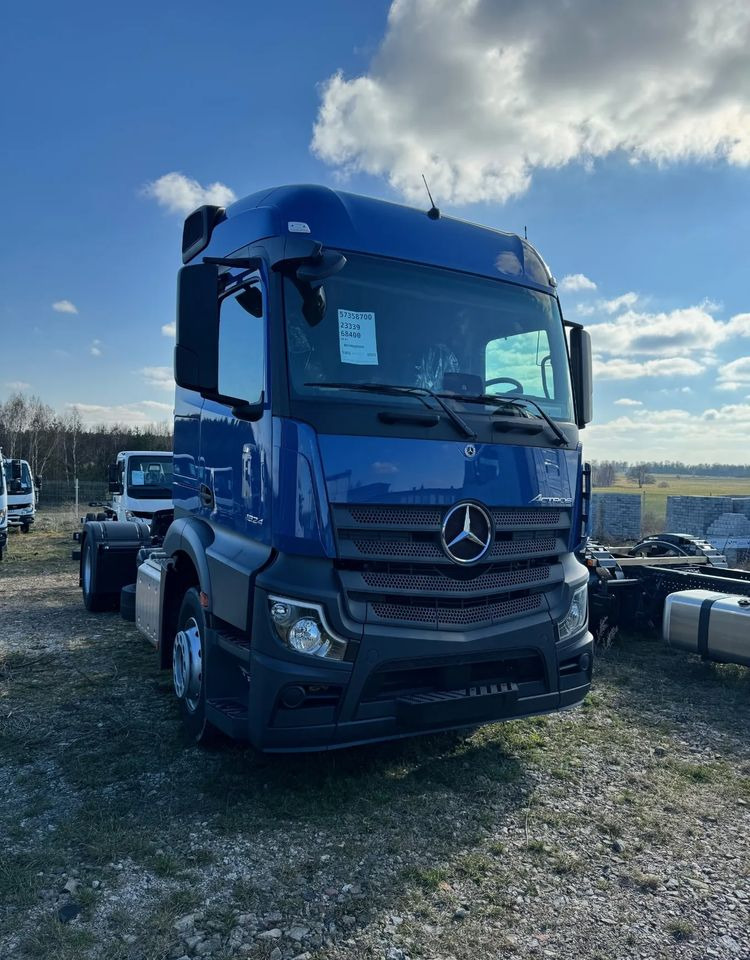 Mercedes-Benz Actros 1824 L podwozie do zabudowy - Garbage truck: picture 1 Mercedes-Benz Actros 1824 L podwozie do zabudowy - Garbage truck: picture 1