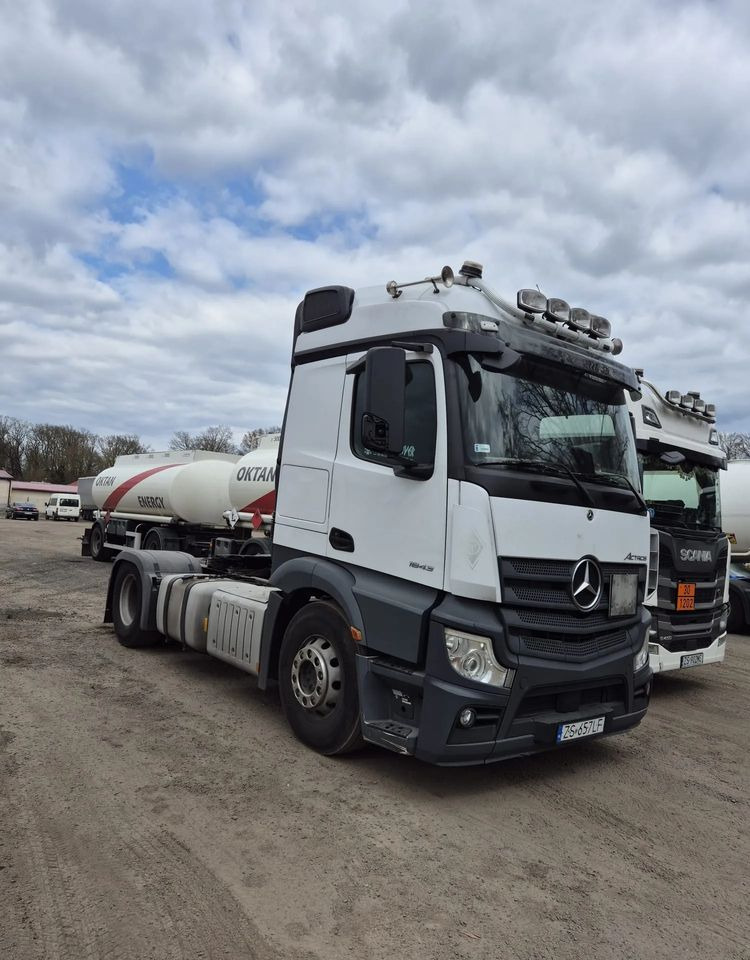 Mercedes-Benz Actros 1843 LS - Tractor unit: picture 1 Mercedes-Benz Actros 1843 LS - Tractor unit: picture 1