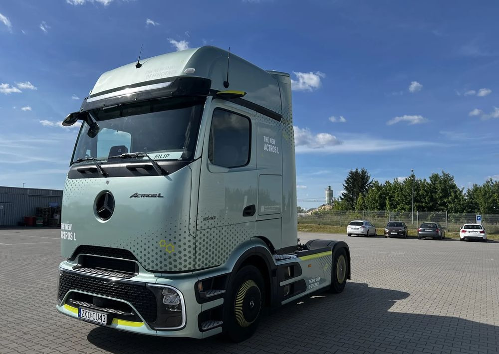 Mercedes-Benz Actros 1848 LS - Tractor unit: picture 1 Mercedes-Benz Actros 1848 LS - Tractor unit: picture 1